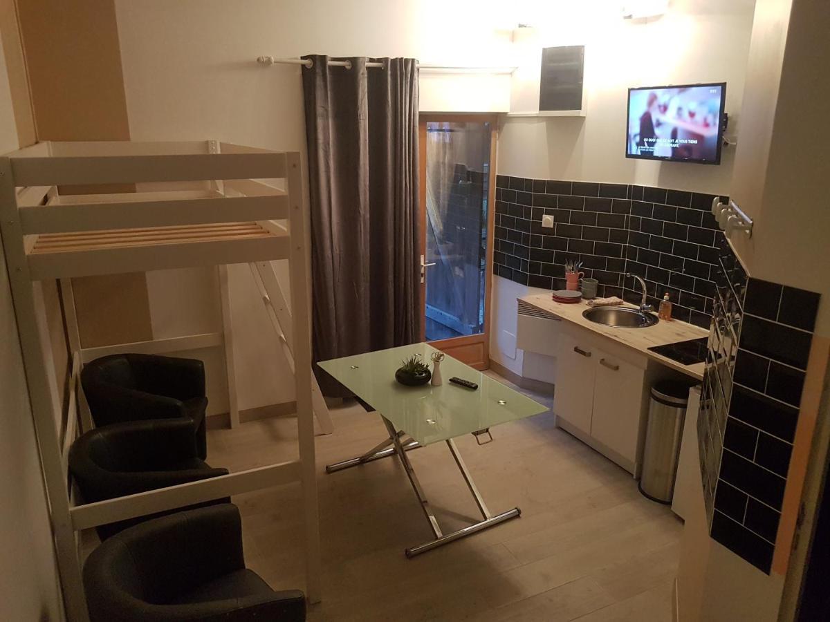 Le Betrot Bed & Breakfast Estissac Dış mekan fotoğraf