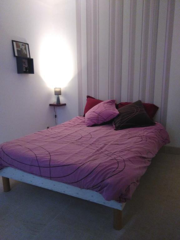 Le Betrot Bed & Breakfast Estissac Dış mekan fotoğraf